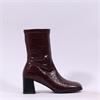 Una Healy Feathered Block Heel Ankleboot - Berry